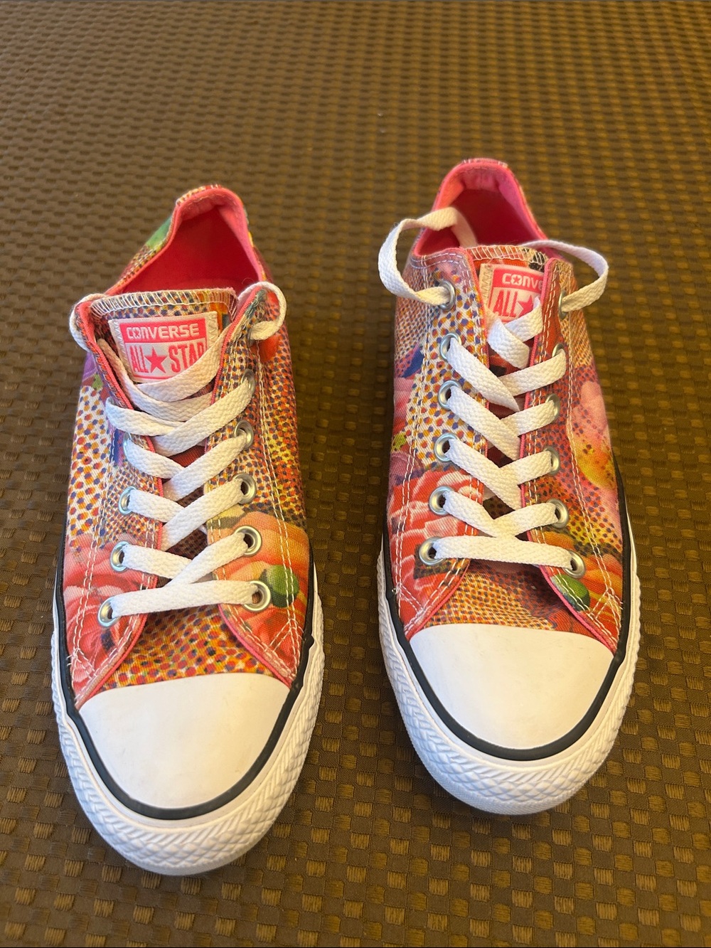 Converse  Low Top Sneakers in Pink Multi-Color Print